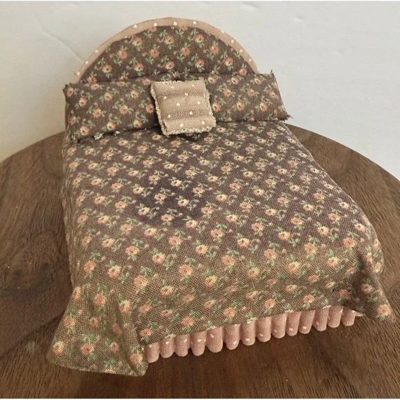 1:12 Scale Miniature Handmade Bed & Bedding Double Dollhouse Bedroom Furniture - Picture 1 of 5